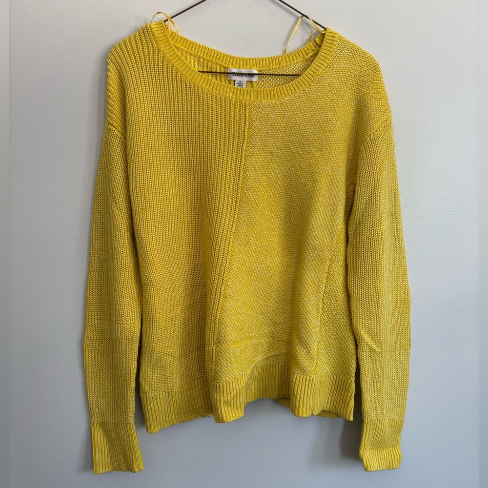 Calvin Klein Lemon Yellow Cable Knit Slit Long Sleeve Crew Neck Sweater Medium